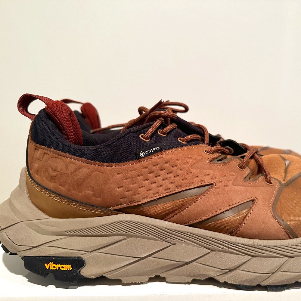 HOKA ONE ONE Anacapa Low Vibram Men's 10.5 US GORE-TEX